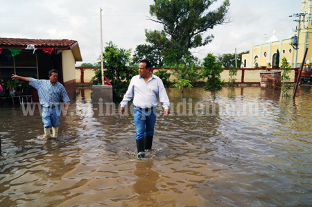 Alerta tras inundación en la comunidad de La Soledad 