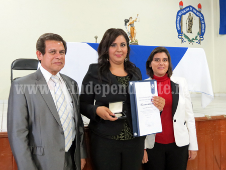 Laura Olivares Pérez obtuvo la excelencia académica en el examen CENEVAL