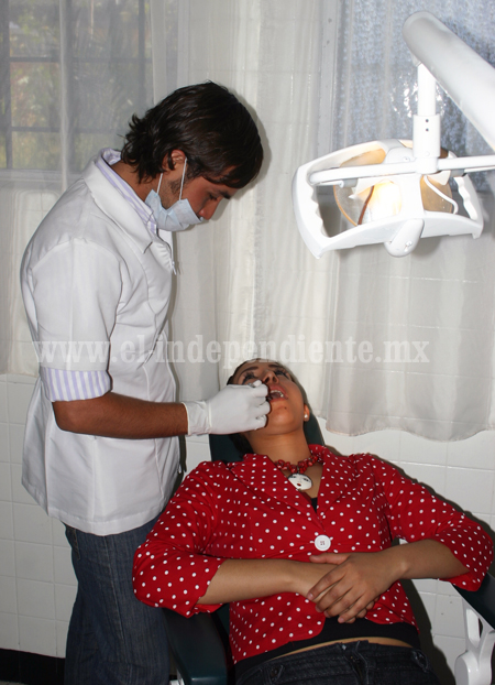 Actualización y capacitación, reto del Colegio Michoacano de Cirujanos Dentistas 