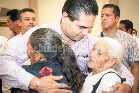 Festejó Silvano a más de seis mil madres michoacanas