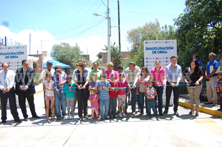 Destinan más de 1.5 mdp en pavimentación de calle en San Esteban