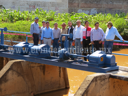 Inauguran automatización de 3 compuertas en la represa la Esperanza 