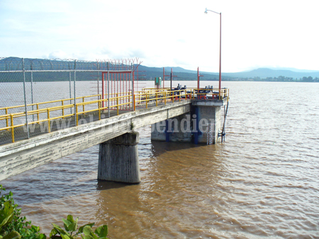 La presa Urepetiro está a la tercera parte de su capacidad