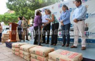 Distribuirán casi 500 mil pesos en cemento para gente de bajos recursos 