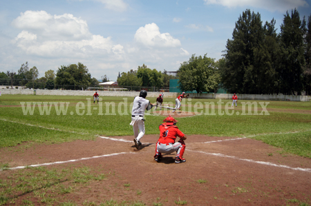 Rojos de Jacona se lleva el clásico ante Torpedos de Zamora en beisbol
