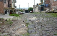 Pavimento en la calle Honduras