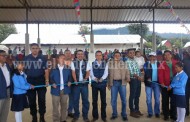 Toño Salas inauguró techado de la cancha en Tsirio
