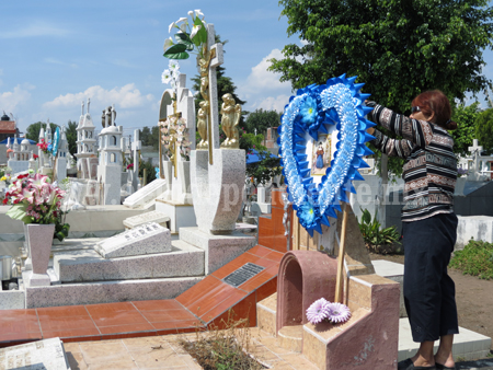 Alistan operativo para Día de Muertos en Panteón Municipal