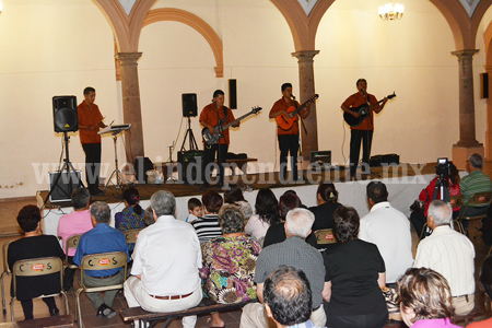 Cuarteto Dinámikos amenizó el viernes social del Sagrado Corazón