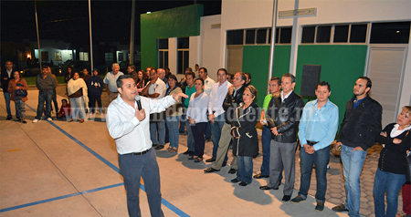 Francisco Sánchez entrega centro deportivo a Niños Héroes 