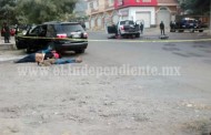 Desalojan alcaldía de Apatzingán y se detonan balaceras; 10 muertos, 2 heridos y 44 detenidos
