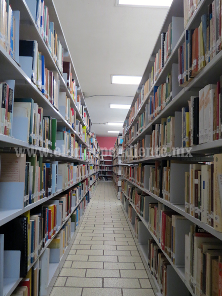 El Colegio de Michoacán publicó 48 libros durante el 2014
