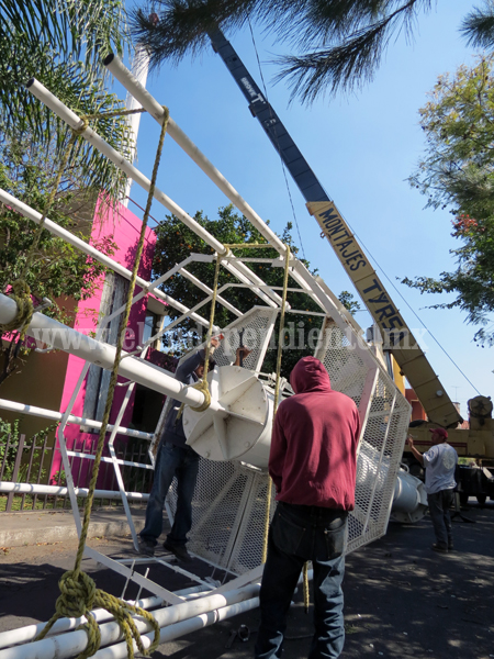 Vecinos de Las Fuentes celebran con fiesta el retiro de antena de telecomunicaciones