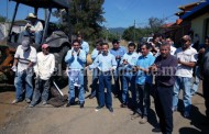 Toño Salas y César Palafox realizaron recorrido de obras en Atapan