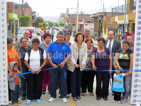 Invierten más de 3 mdp en pavimentación de calles en El Vergel