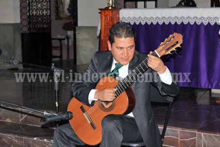 Exitoso concierto didáctico de guitarra clásica,en Venustiano Carranza
