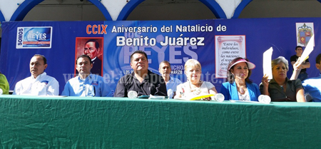 Conmemoran el CCIX aniversario de Benito Juárez