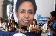 Sector salud primordial en plan de gobierno: Cocoa Calderón