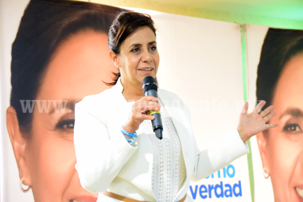 Obras y servicios deben ser contratados con empresas michoacanas: Cocoa Calderón