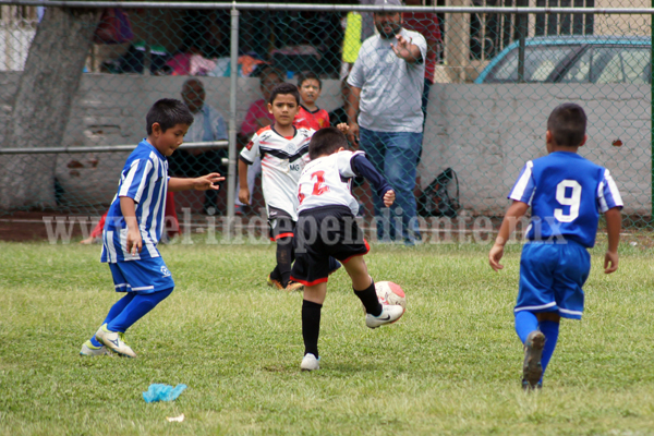 Escuela Chilchota venció a Promesas y avanza en Copa