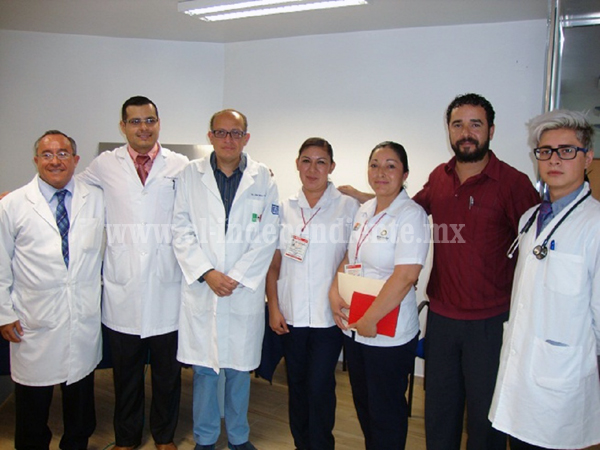 Centro de Salud Urbana, IMAH-Urología y Ayuntamiento Primera Feria de la Salud Jacona 2015