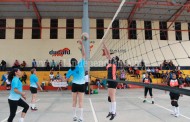 Actividad intensa en el Torneo de Voleibol de Madres de Familia
