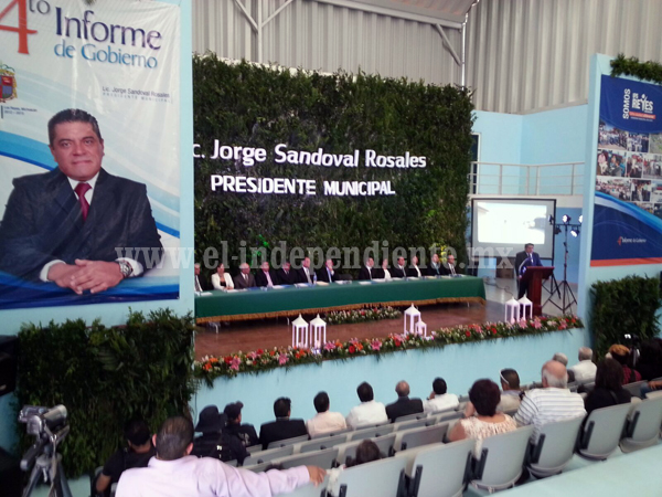 Alcalde Jorge Sandoval presenta 4º Informe de Gobierno