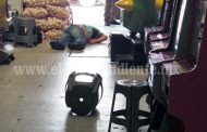 Comerciante es muerto a balazos dentro del Mercado Hidalgo