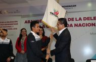 Abandera Gobernador Delegación Michoacana a Olimpiada Nacional 2016