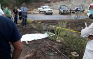 Dos muertas y 4 lesionados en choque de combi y taxi, cerca del Cereso El Bordonal