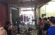 Tres heridos al caer por tercera ocasión parte del techo del mercado de Los Reyes