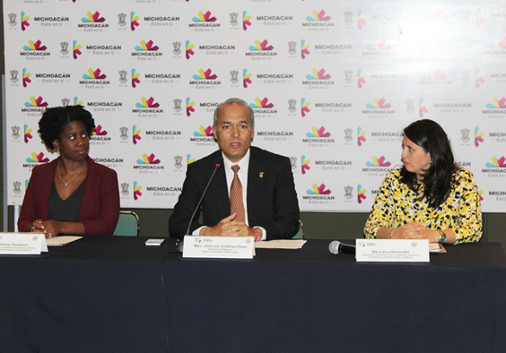 Gobierno de Michoacán y la Embajada de Estados Unidos en México asesoran a Ciudadanos Estadounidenses