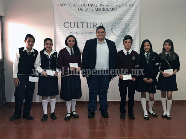Gran participación ciudadana en concurso de Historia de México y Michoacán