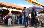 Sin incidentes, la celebración de Día de Muertos en Michoacán: SSP