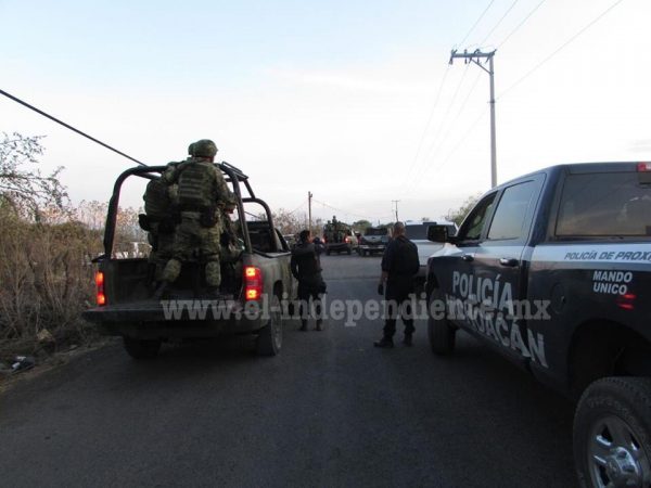 Civiles se enfrentan a tiros con Federales cerca de La Sauceda, en Zamora
