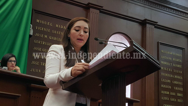 Exhorta Noemí Ramírez a diputados a presentar su declaración 3 de 3