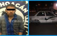 Policía de Zamora recupera taxi recién robado y requiere a un implicado