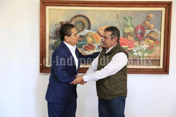Se reúne Gobernador con el senador Raúl Morón