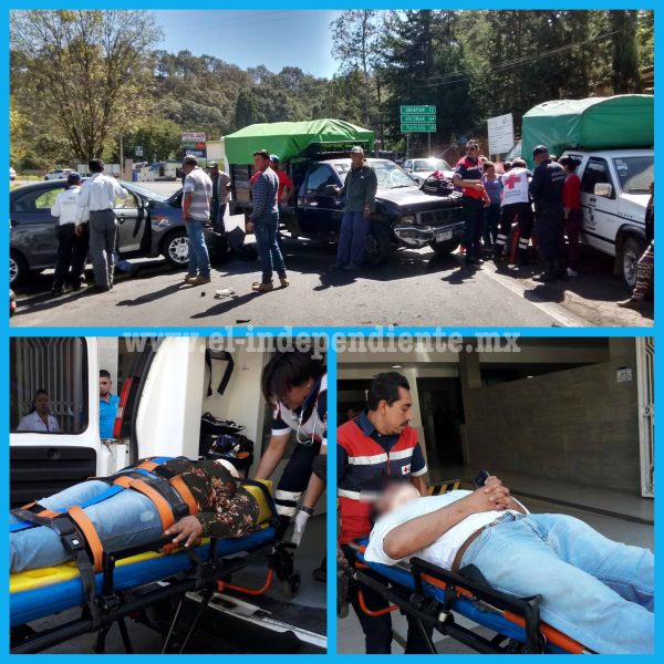 Dos heridos, en choque frontal de dos vehículos, en Chilchota