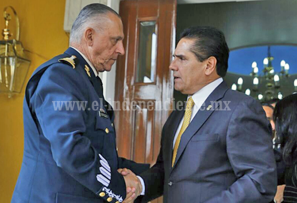Dialogan Gobernador y Cienfuegos sobre Ley de Seguridad Interior