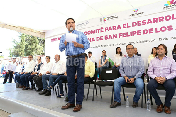 Instala Silvano Aureoles Comité para el Desarrollo Integral de San Felipe de los Alzati