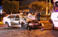 5 lesionados tras fuerte choque de auto y camión en La Piedad