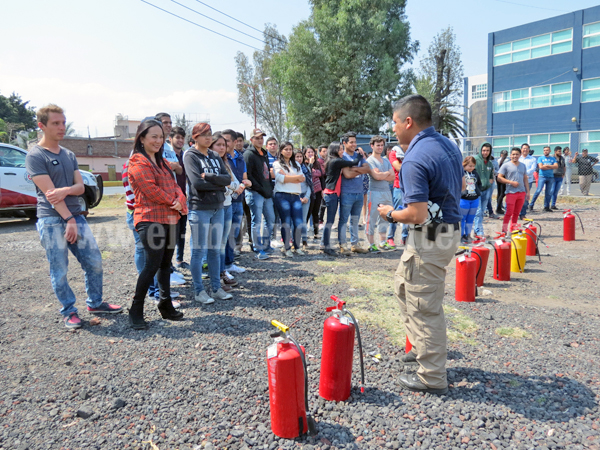 Arrancarán simulacros contra incendios en planteles educativos