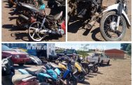 Policía Michoacán asegura 11 motocicletas abandonadas en Zamora
