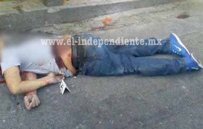 A balazos matan a motociclista, en Sahuayo