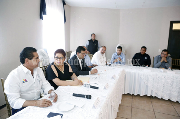 Sostiene Gobernador reunión con presidentes de la región Ciénaga de Chapala