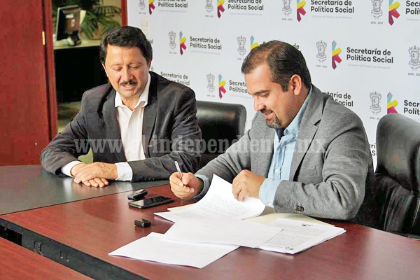 Alcalde de Ixtlán firmó convenio con SEPSOL