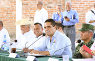 Revisan Silvano Aureoles y Comité Ciudadano proyectos para San Antonio La Labor