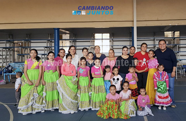 Alcalde de Tangancícuaro continúa impulsando la Cultura en su Municipio