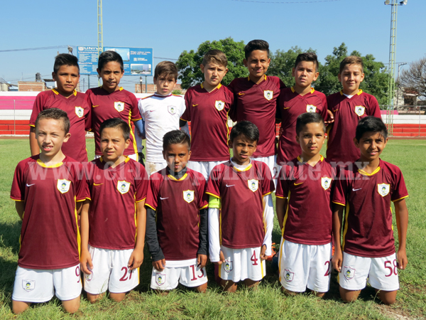 Escuela de futbol “El Carmen” invita a niños y jóvenes a unirse a su club